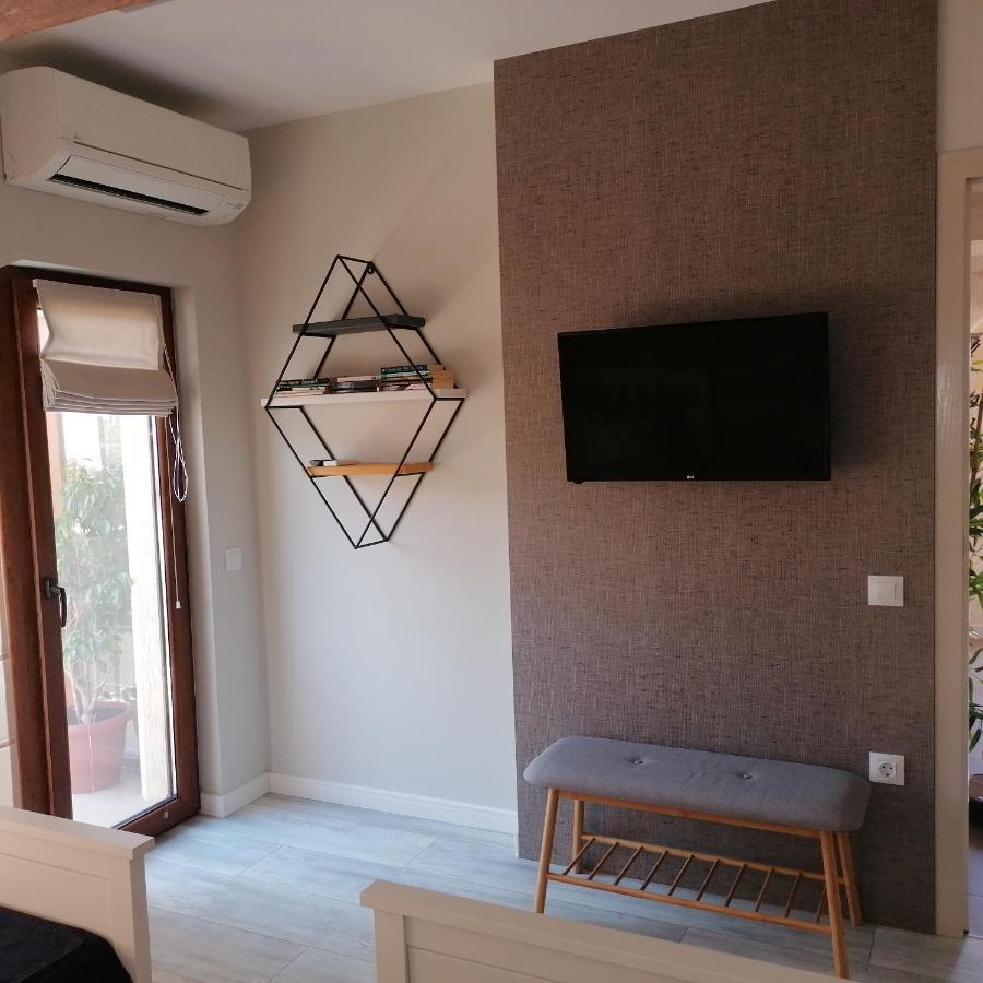 Apartments Dona Chernomorets Exterior photo