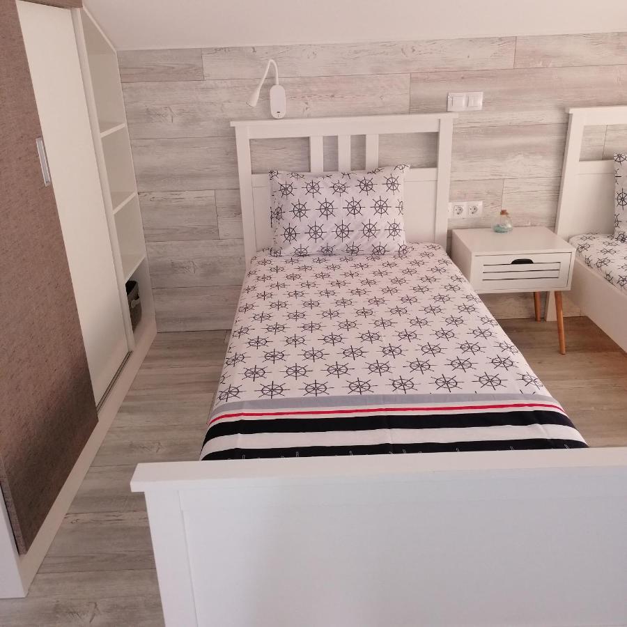 Apartments Dona Chernomorets Exterior photo