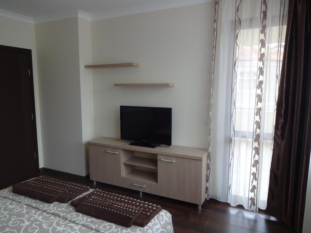 Apartments Dona Chernomorets Exterior photo
