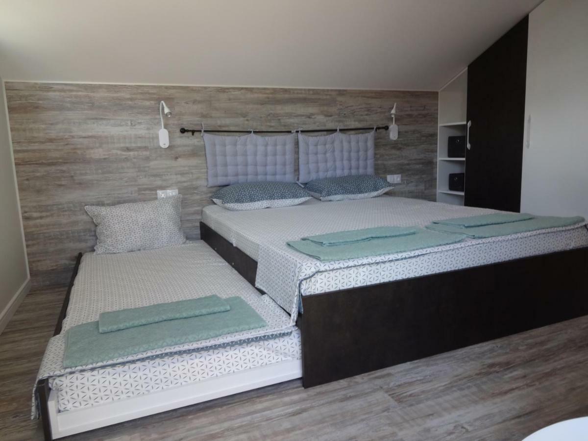 Apartments Dona Chernomorets Exterior photo