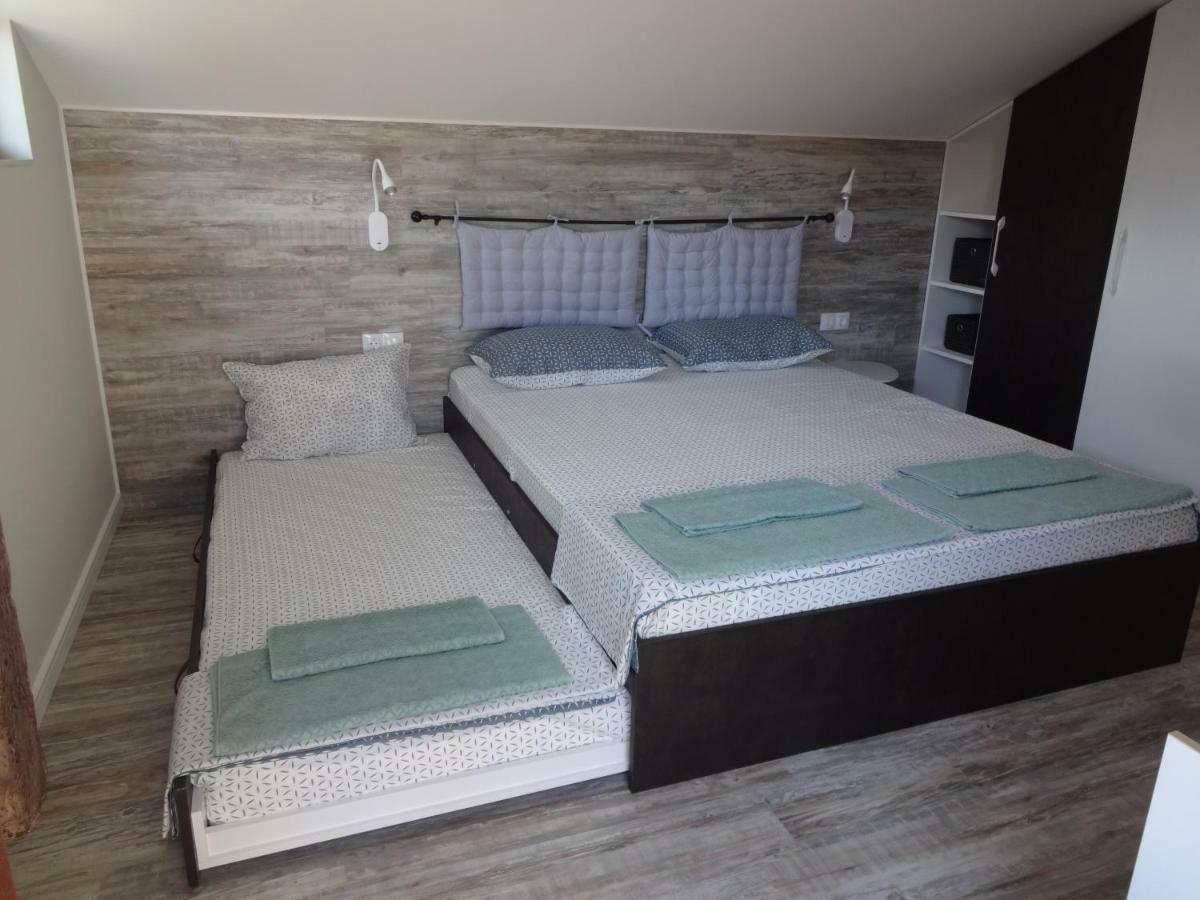 Apartments Dona Chernomorets Exterior photo